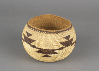 Karuk%20artist%2C%20%3Cb%3E%3Ci%3E%20Basket%3C%2Fi%3E%3C%2Fb%3E%2C%20ca.%201920%2C%20beargrass%20and%20maindenhair%20fern%2C%20Bequest%20of%20Kathleen%20Ban%2C%20no%20known%20copyright%20restrictions%2C%201997.22.3
